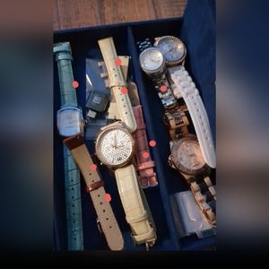 Women's Invicta/Fossil Watch Set